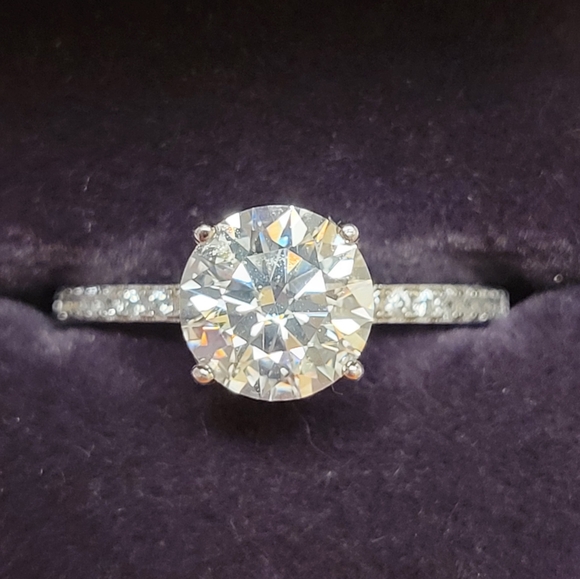 6 Carat Diamond Wedding Rings - Picture 5 of 14